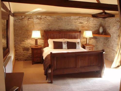 The Horse & Jockey Inn Knighton  Buitenkant foto